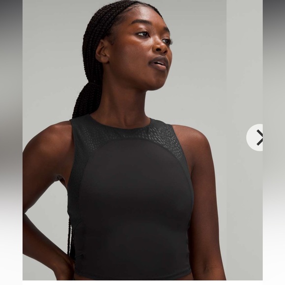 Lululemon Nulu and Mesh Yoga Tank Top size 8 New without tag - Picture 2 of 6